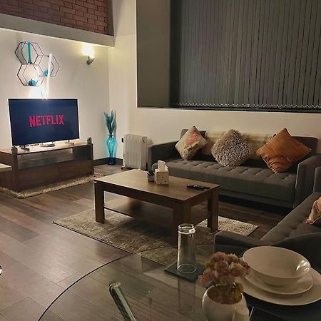 Cityzenretreat - Mezzanine Apartment Sleeps 4 Sheffield City Centre ภายนอก รูปภาพ
