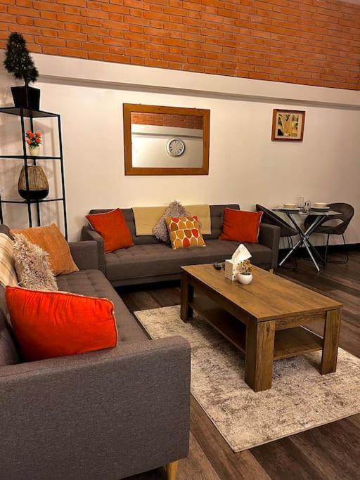 Cityzenretreat - Mezzanine Apartment Sleeps 4 Sheffield City Centre ภายนอก รูปภาพ